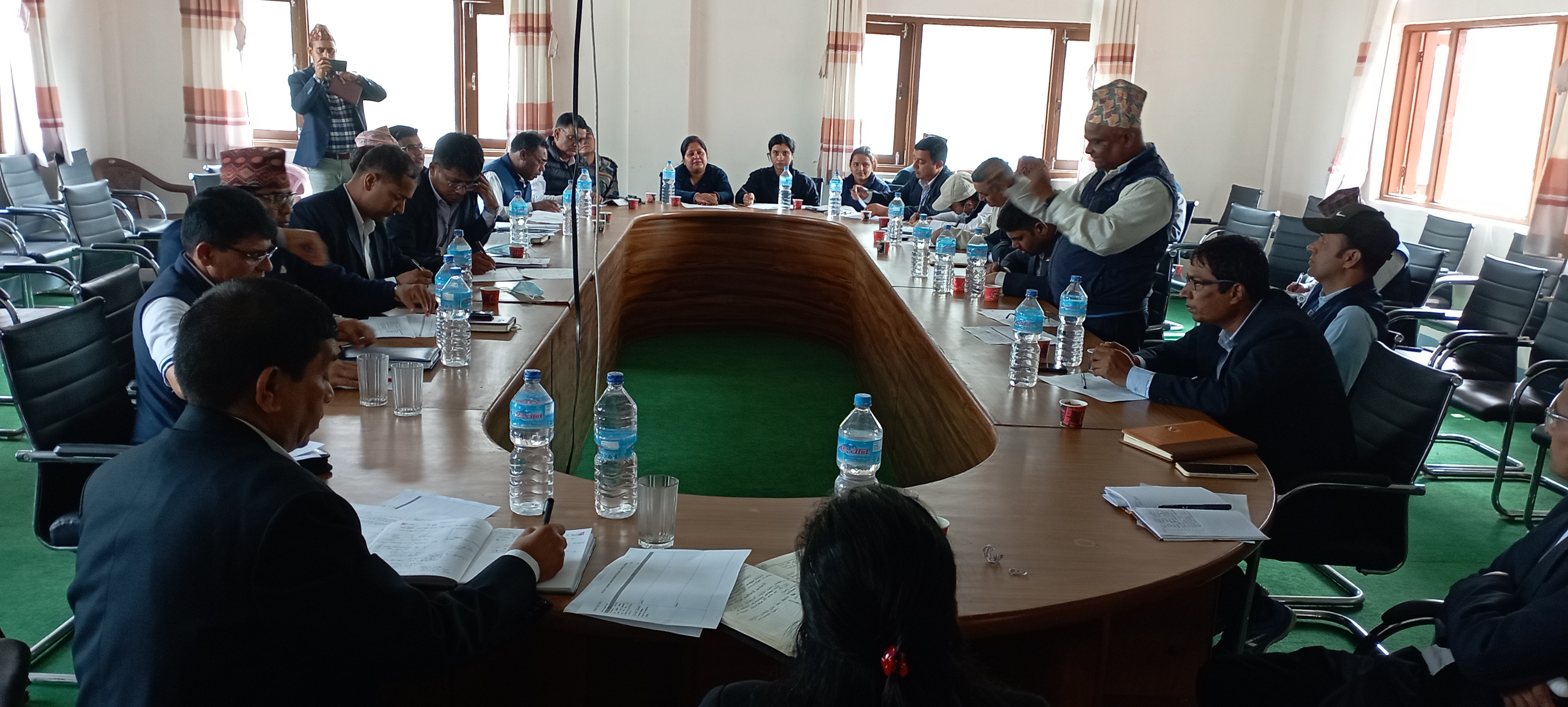 मिति २०७९/११/१८ गते जिल्ला स्थित सरकारी कार्यालयहरुसँग सार्वजनिक सेवा प्रवाह र सुशासन समब्न्धी अन्तरक्रिया कार्याक्रम सम्पन्न ।